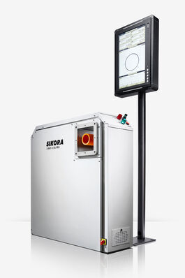 Messtechnik: Messgerät mit Monitor auf Weiß mit Spiegelung 