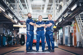 Fahrzeugtechnik: Kfz-Mechatroniker Gruppe, Portrait 